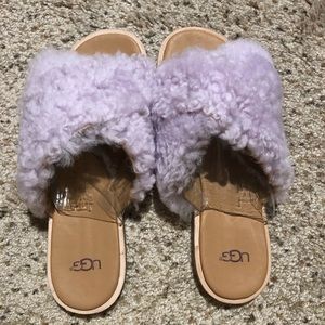 Ugg slides
